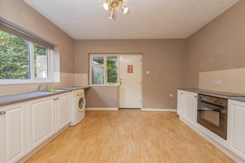 3 Oaklands, Riding Mill, NE44 6AS