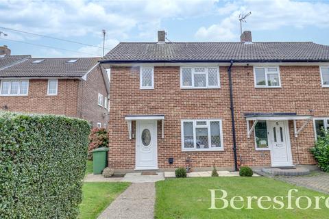 7 Knights Way, Brentwood, CM13 2AR