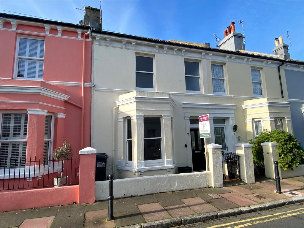 Calverley Road, Little Chelsea, Eastbourne, BN21 2 bed terraced house