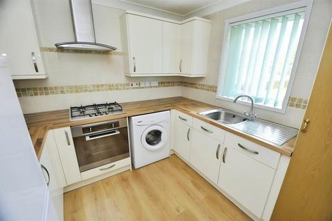 undefined, Serge Court, Commercial Road