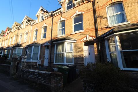 7 bedroom terraced house to rent - Raleigh Road