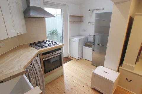 1 West Street Lane, Carshalton, SM5 2PY