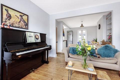 undefined, Hare Lane, Farncombe GU7