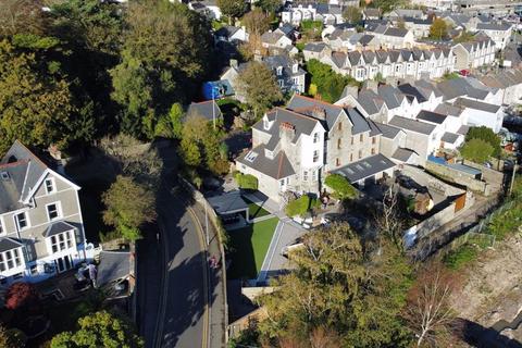 5 bedroom semi-detached house for sale, 69 Park Street, Bridgend, CF31 4AX