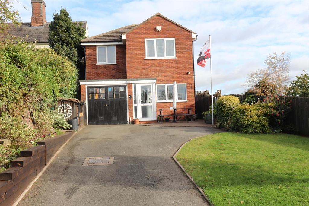 Main Road, Wigginton, Tamworth 4 bed detached house £439,950