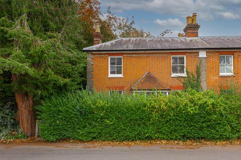9 Worple Road, Epsom, KT18 5EW