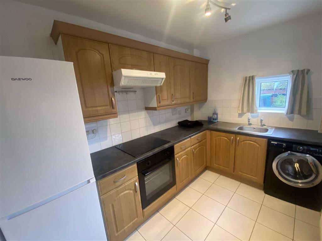 Spanish Battery, Tynemouth 2 bed terraced house £1,100 pcm (£254 pw)