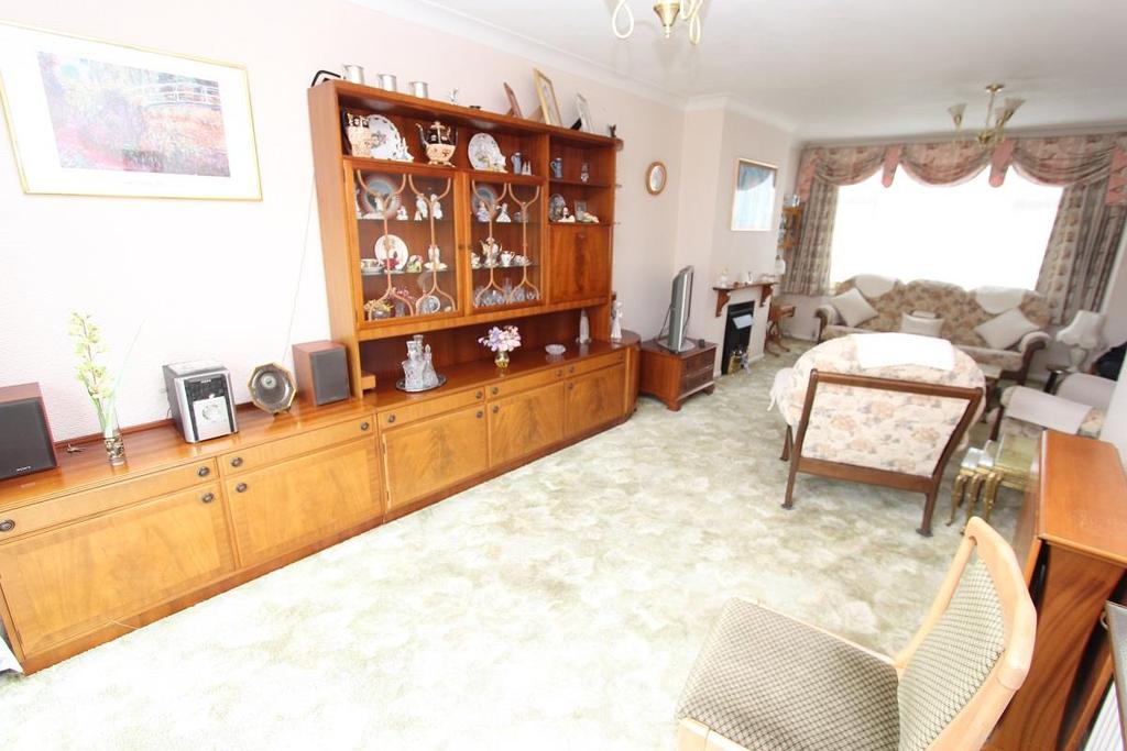 Through Lounge
