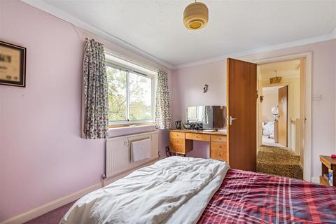2 Coplestons, Trull, Taunton, TA3 7LP