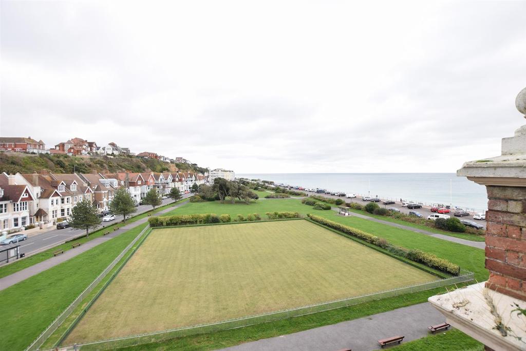 Grosvenor Gardens, St. LeonardsOnSea 1 bed flat £200,000