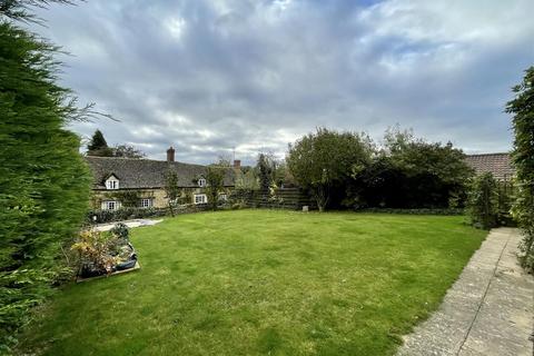 31 Back Lane, South Luffenham, Oakham, LE15 8NQ