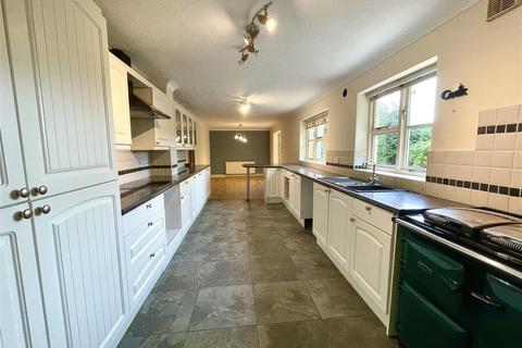 31 Back Lane, South Luffenham, Oakham, LE15 8NQ