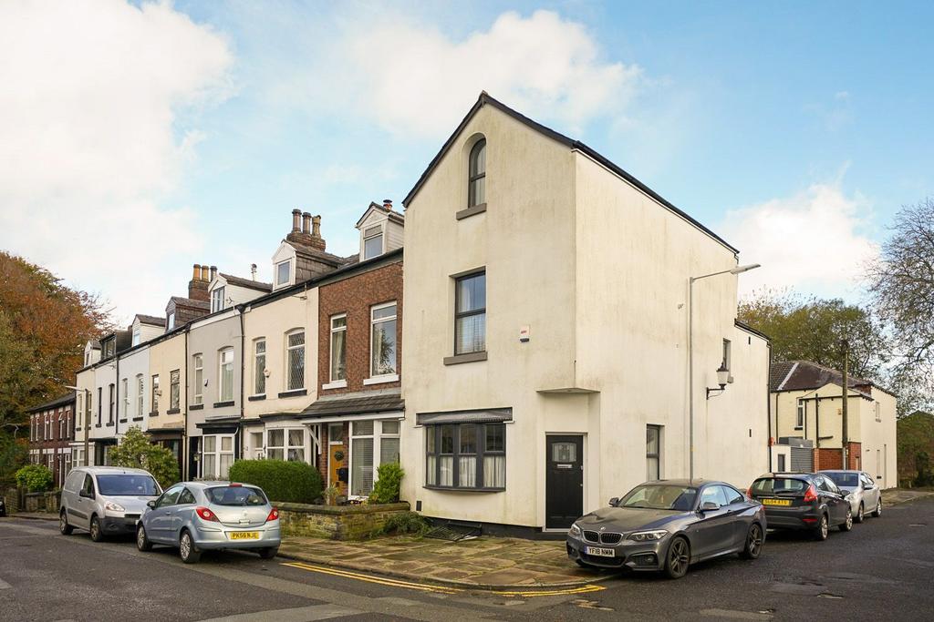 Ollerton Terrace, Bolton, BL1 5 bed end of terrace house £280,000