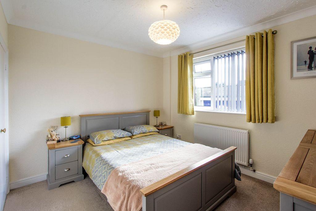 Bedroom 1 (Double)
