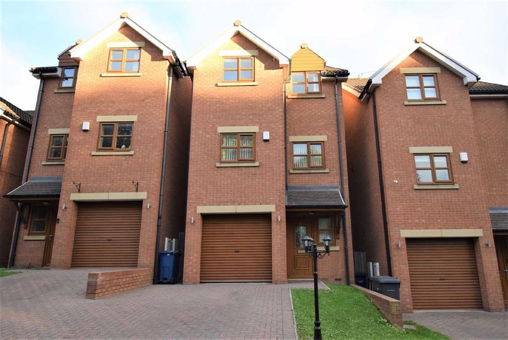 West Park View, South Shields 4 bed detached house £265,000
