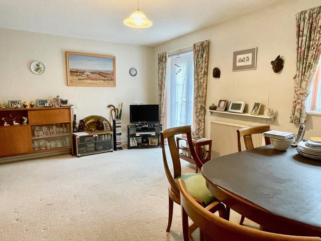 Windsor Court, Kingsbridge 2 bed semidetached house £160,000