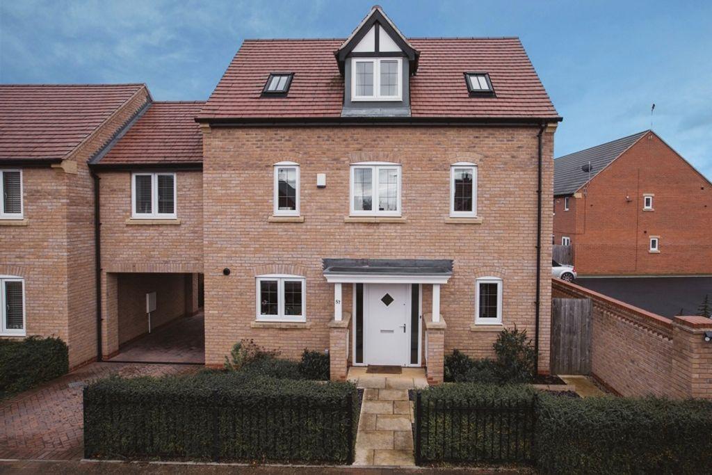 Roundhouse Drive, Cawston, Rugby CV22 7YX 3 bed link detached house £