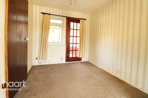 83 Macaulay Avenue, Great Shelford, Cambridge, CB22 5AF