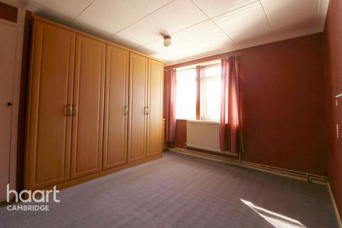 83 Macaulay Avenue, Great Shelford, Cambridge, CB22 5AF