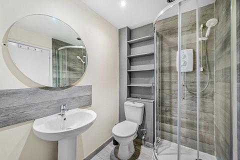 60 Edmeston Close, London, E9 5TL