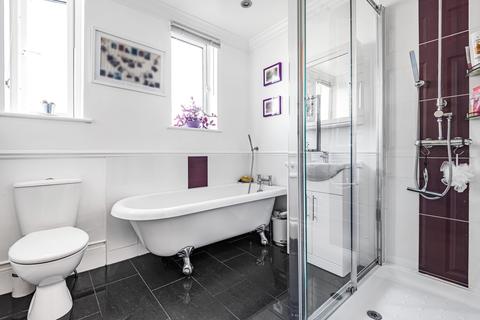 202 Westmount Road, Eltham, London, SE9 1XQ