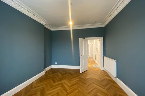 2 bedroom flat to rent, Balcarres Street, Morningside, Edinburgh, EH10