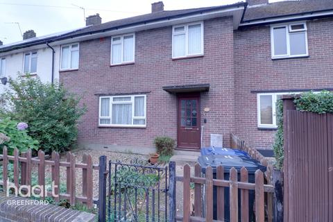 25 Towney Mead, Northolt, UB5 6BZ