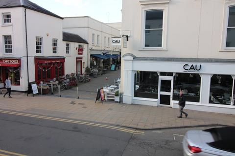 Regent Street, Leamington Spa, CV32