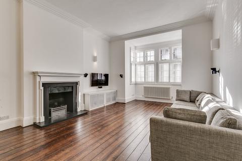 3 bedroom flat to rent, Hornton Street, Kensington, London