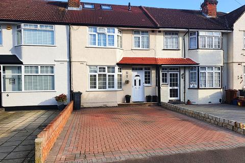 8 Southland Way, Hounslow, TW3 2RH
