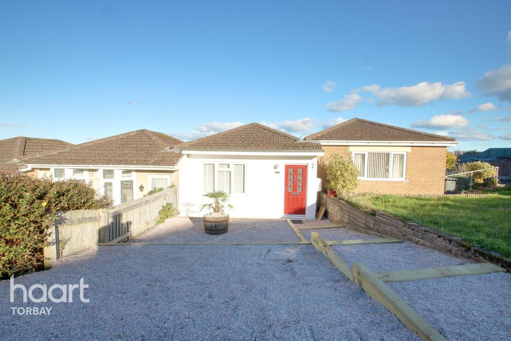 Lyme View Road, Torquay 1 bed bungalow £200,000