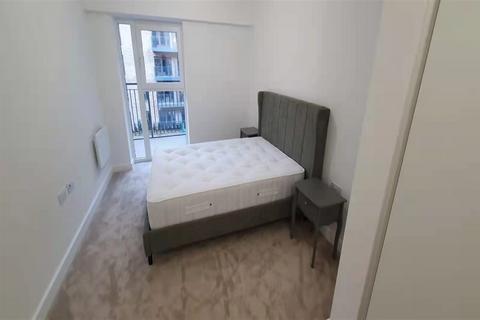 1 bedroom apartment to rent, Fairbank House, Beaufort Square, NW9