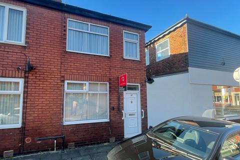 2 bedroom terraced house to rent, Ecroyd Road, Ashton On Ribble, PR2