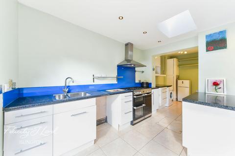 38 Biddestone Road, London, N7 9RA