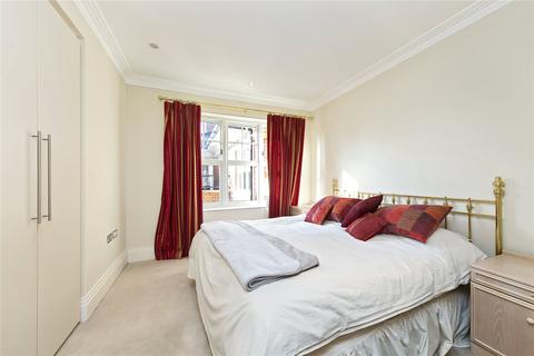 10 Varley Drive, Twickenham, TW1 1QE