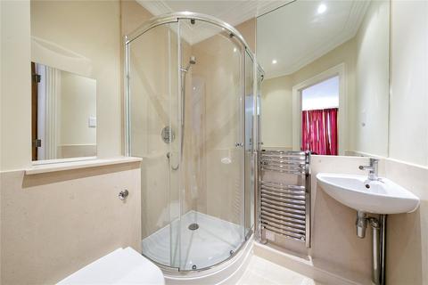 10 Varley Drive, Twickenham, TW1 1QE