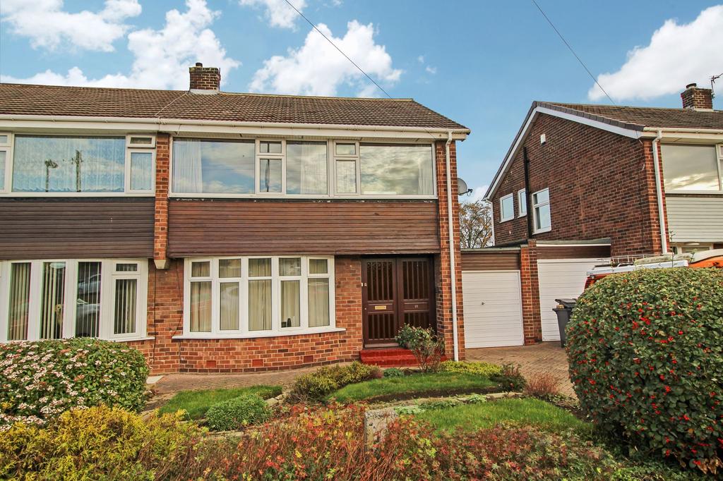 Halton Drive, Wideopen, Newcastle... 3 bed semidetached house £199,995