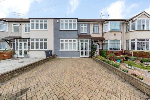 118 Amery Gardens, Romford, RM2 6RR