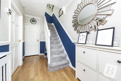 118 Amery Gardens, Romford, RM2 6RR