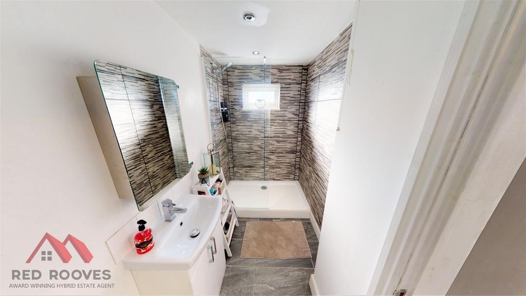 Ground Floor Bathroom