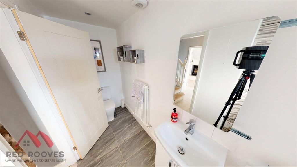 Ground Floor Bathroom