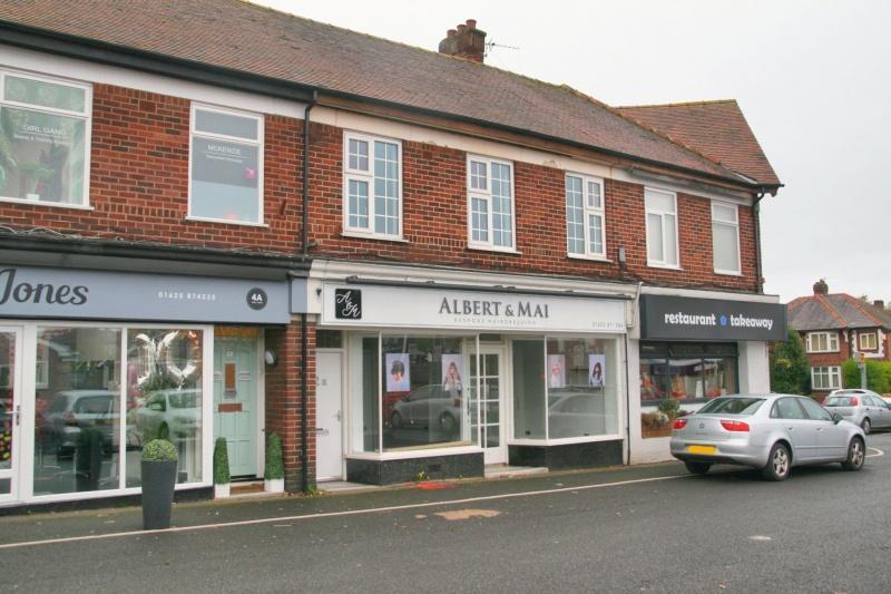 Hazel Grove SK7 6DS Detached house £12,000 pcm (£2,769 pw)