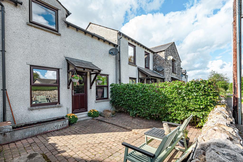 5 Holmefield, Holme, Carnforth, Lancashire, LA6 1RY 3 bed end of terrace house £200,000