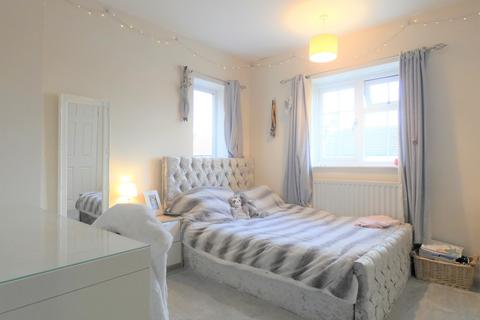 4 Hill Crest, Pickhill, Thirsk, YO7 4JJ