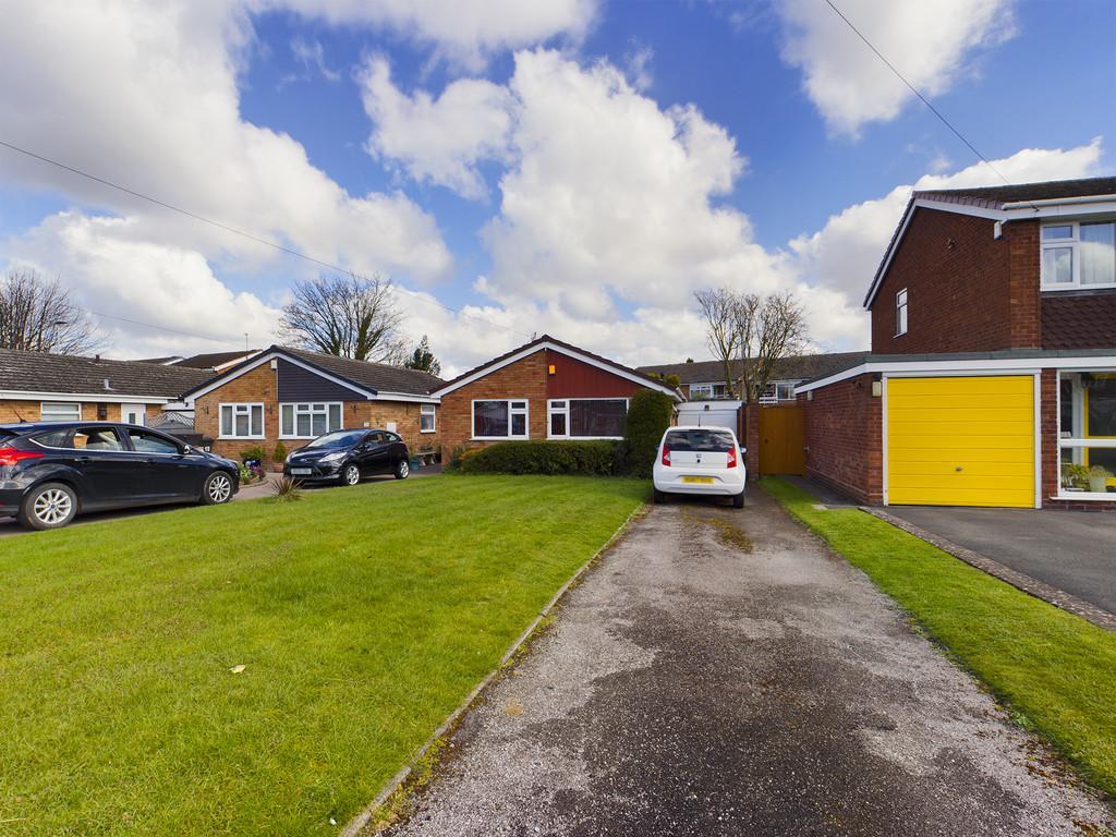 Shakespeare Avenue, Lichfield 2 bed bungalow £310,000