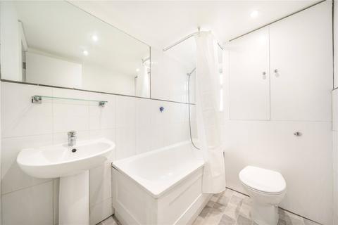 undefined, Woolwich Road, Greenwich, SE10