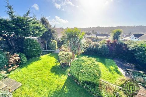 3 bedroom detached bungalow to rent, Furzehatt Way, Plymouth PL9