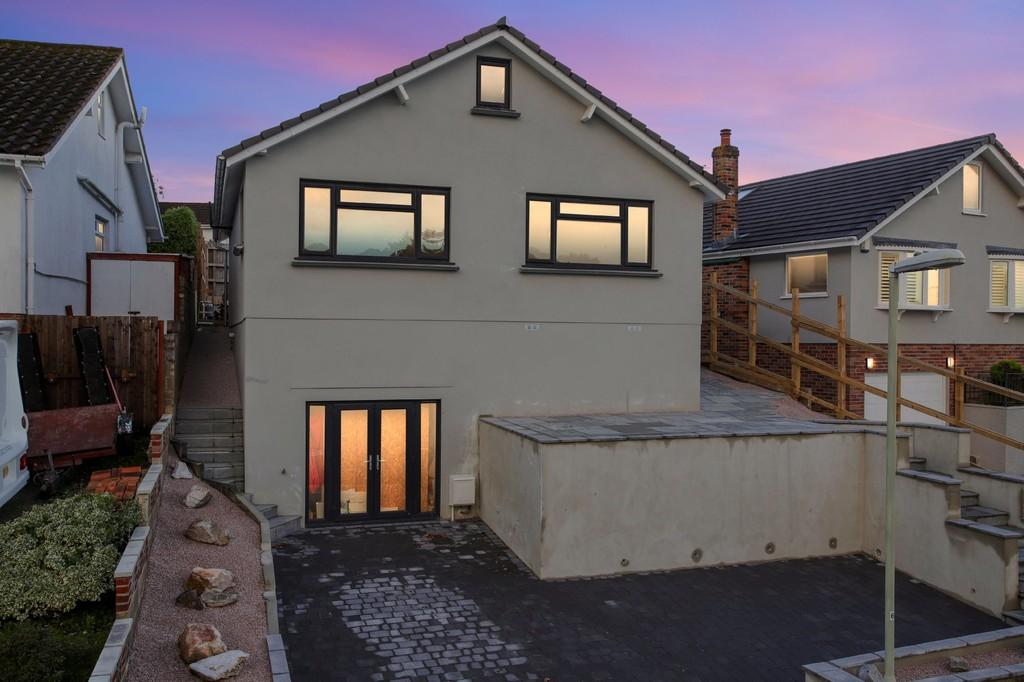 Fern Road, Newton Abbot 3 bed detached bungalow £375,000