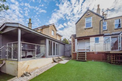 undefined, Rockliffe Avenue. Family House