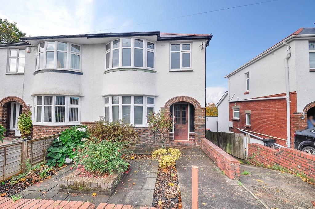 Badminton Road, Newport 3 bed semidetached house £190,000
